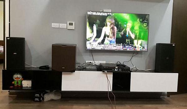 Bộ dàn karaoke chuyên nghiệp của gia đình anh Nam - Long Biên